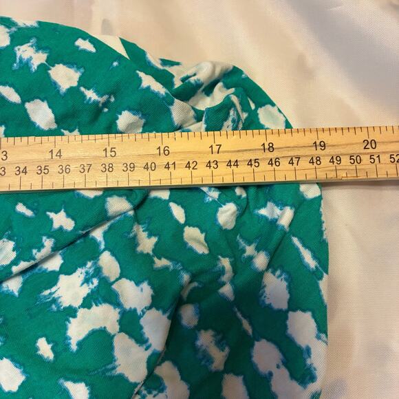 Chico’s Tie Dye Green White Halter Maxi Dress US 0 Sleeveless Keyhole Button - Picture 8 of 9